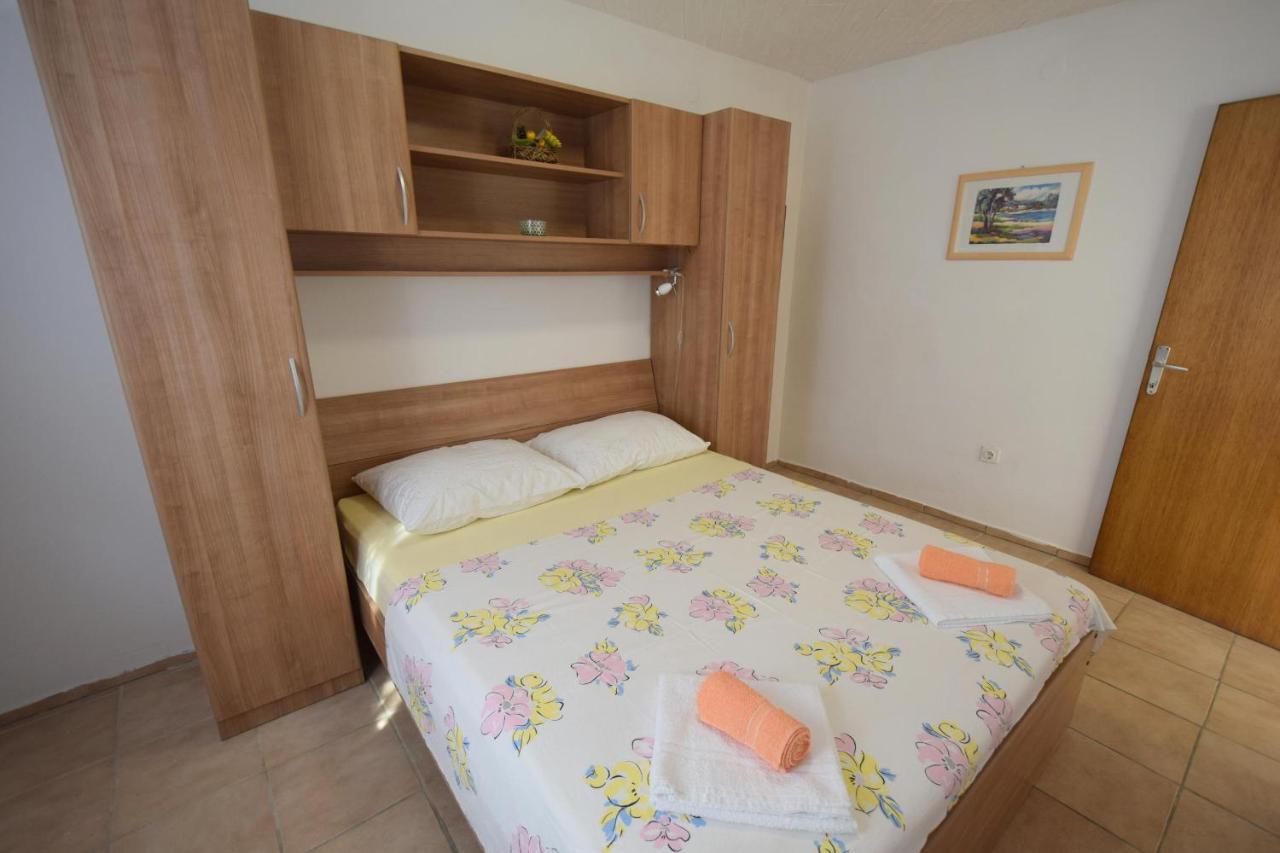 Apartments Buturajac Krk Town Εξωτερικό φωτογραφία