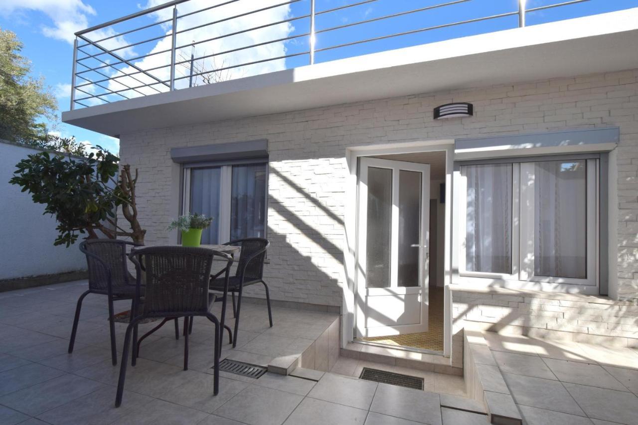 Apartments Buturajac Krk Town Εξωτερικό φωτογραφία